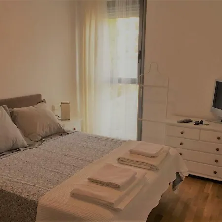 Cesaraugusto Appartement *